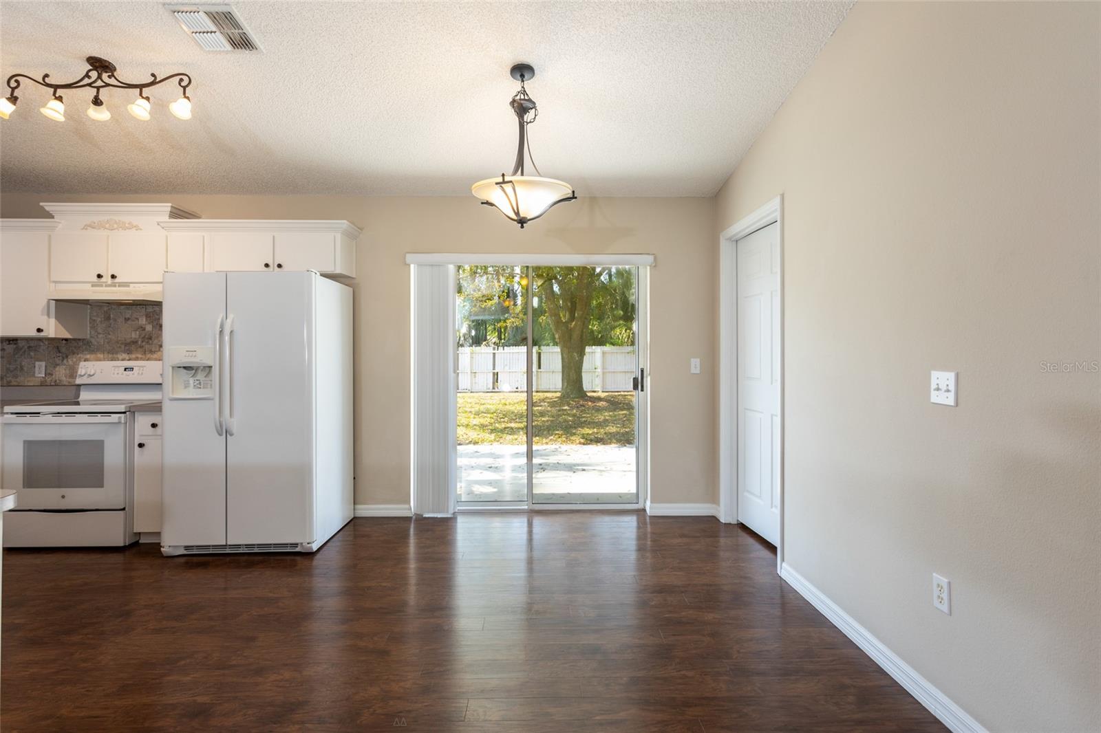 3 PINE HAVEN DR