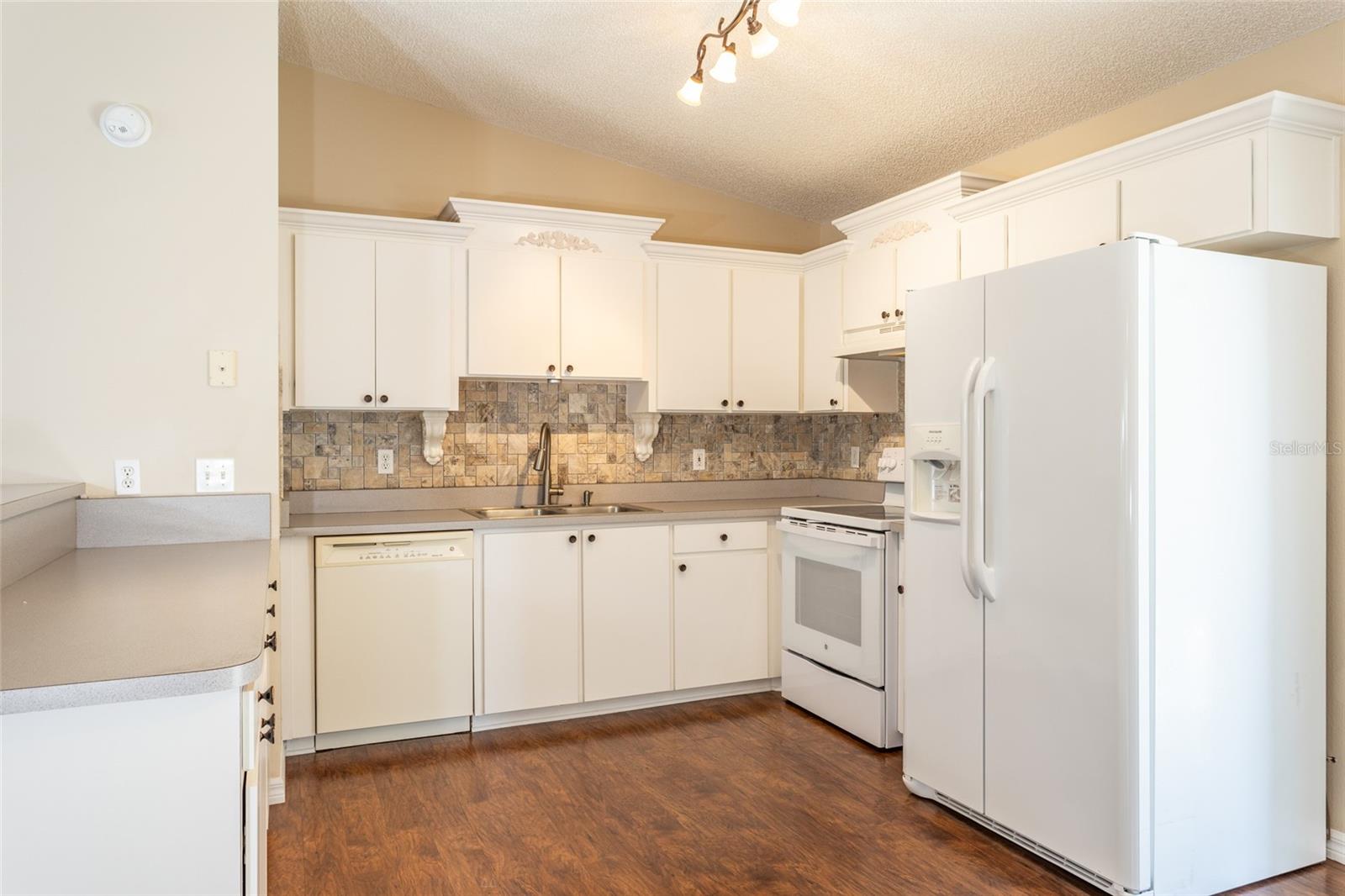 3 PINE HAVEN DR