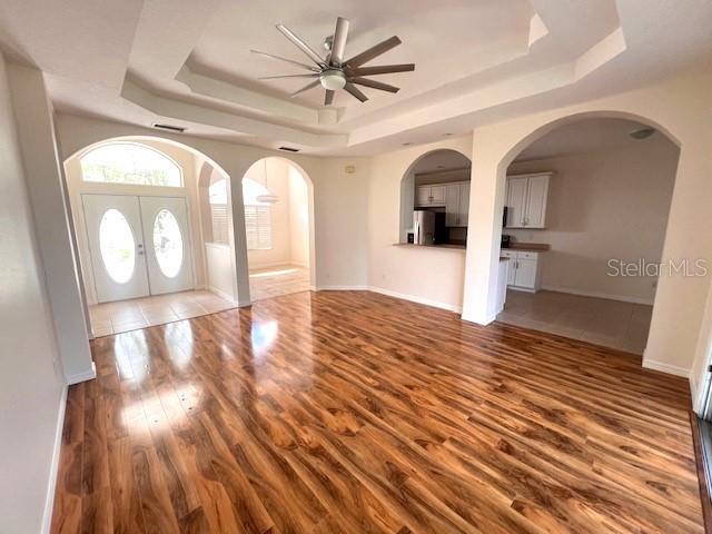 13 BURNING SANDS LN
