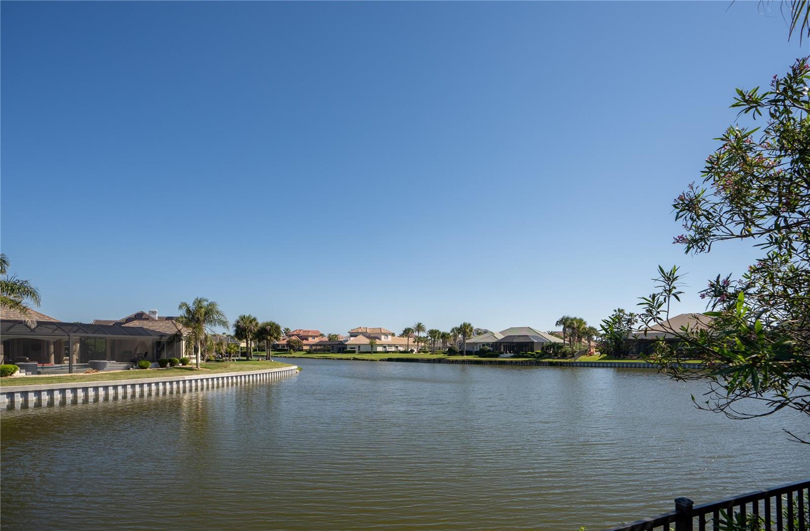 8 LA COSTA WAY