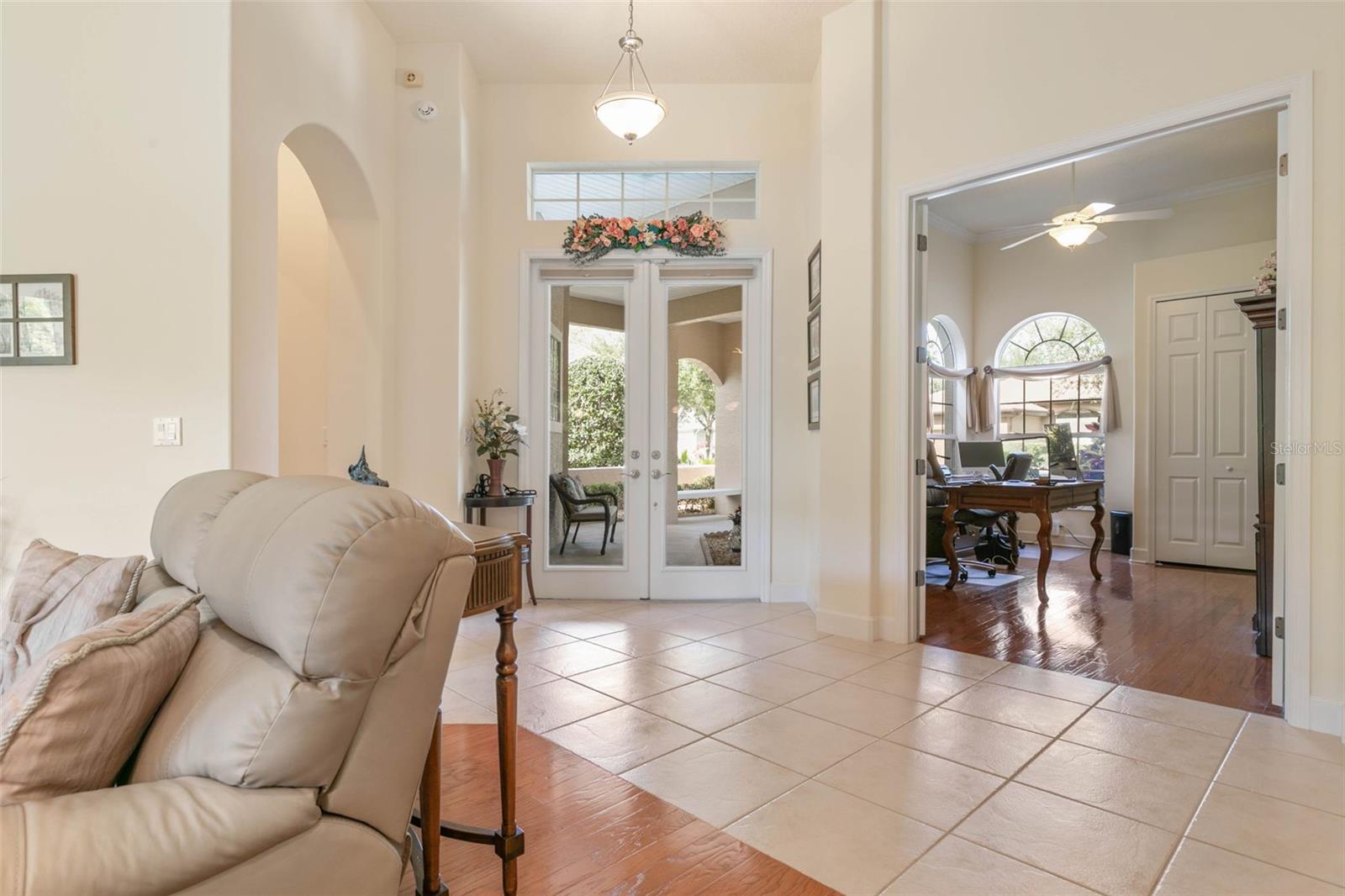 53 RIVER TRAIL DR