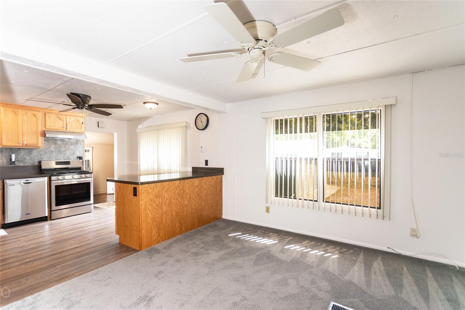 242 HERMIT DR