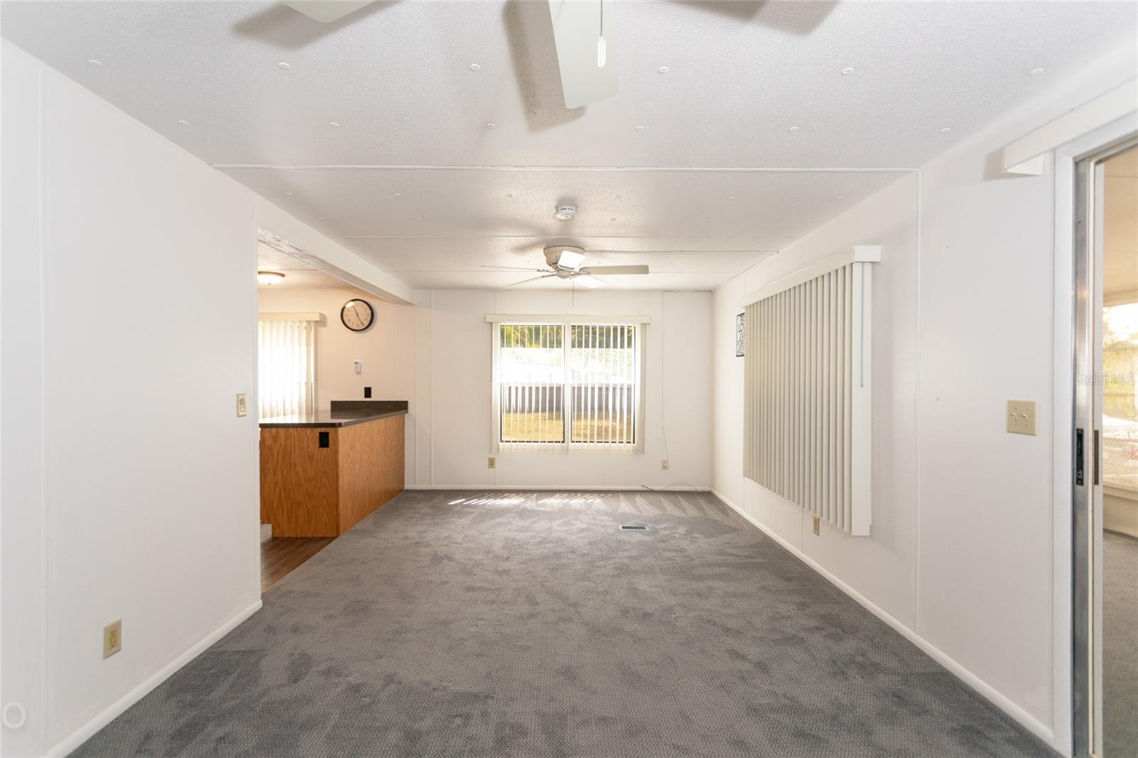 242 HERMIT DR