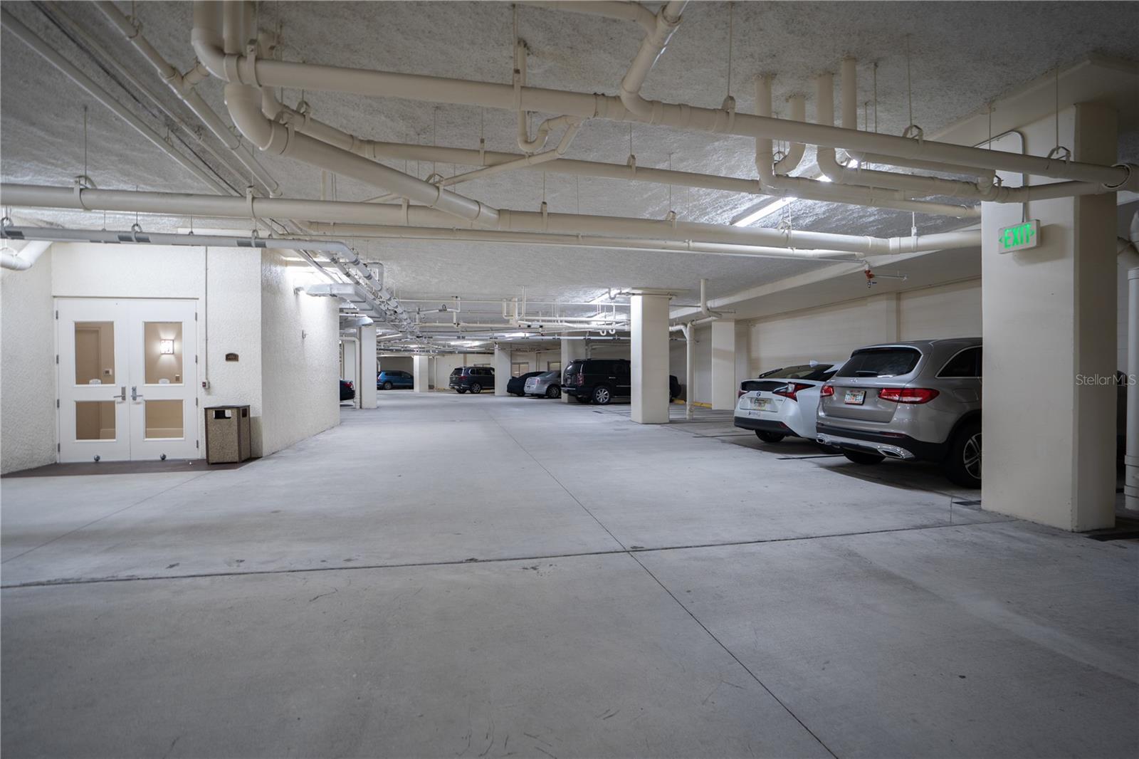 85 AVENUE DE LA MER #906