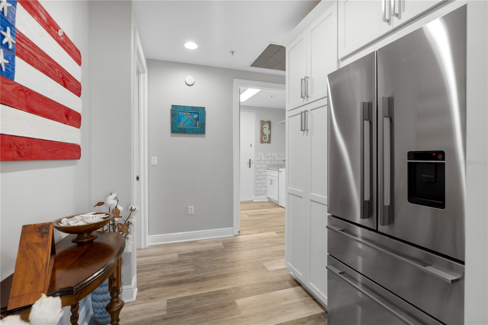 85 AVENUE DE LA MER #906