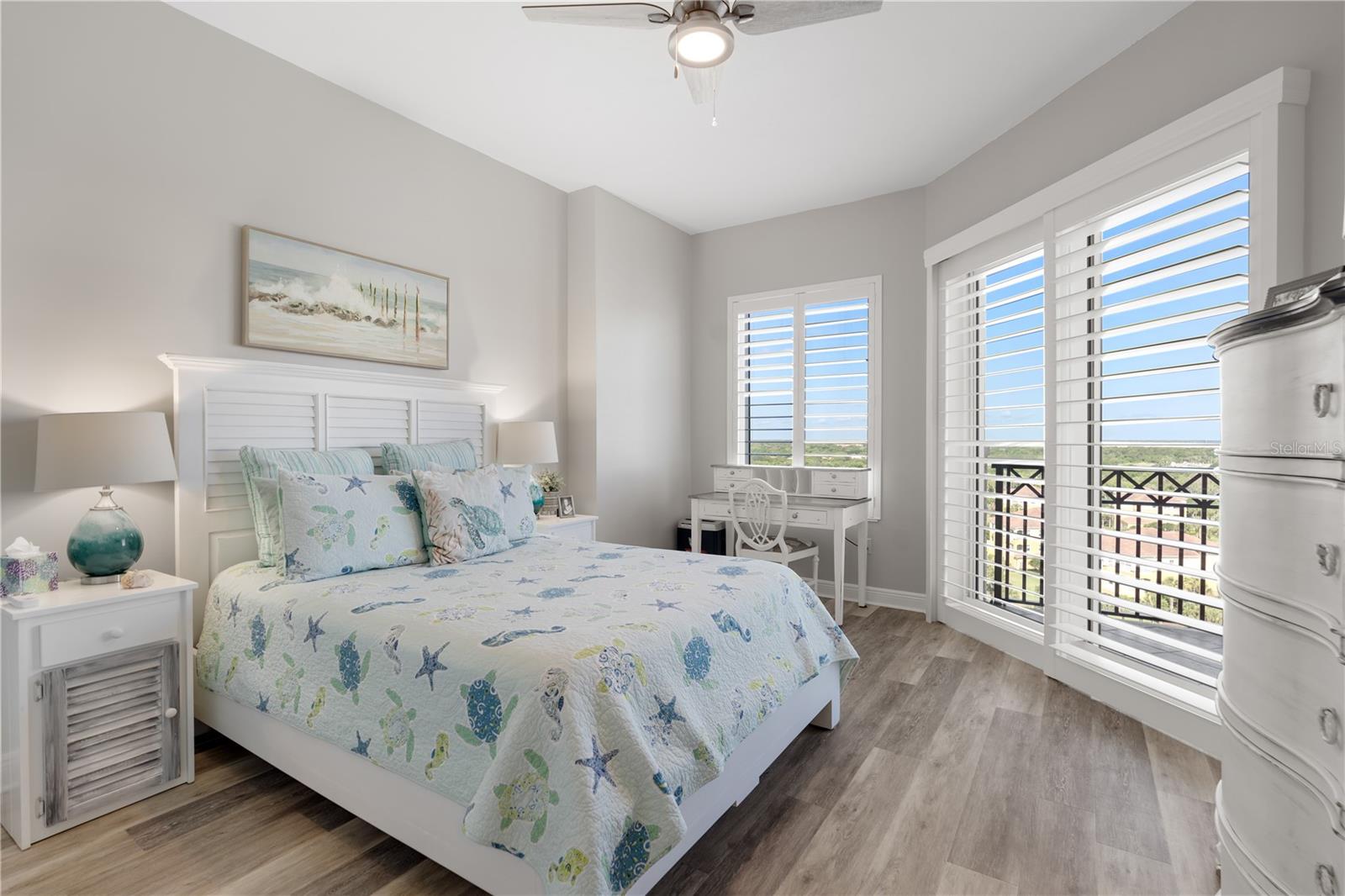 85 AVENUE DE LA MER #906