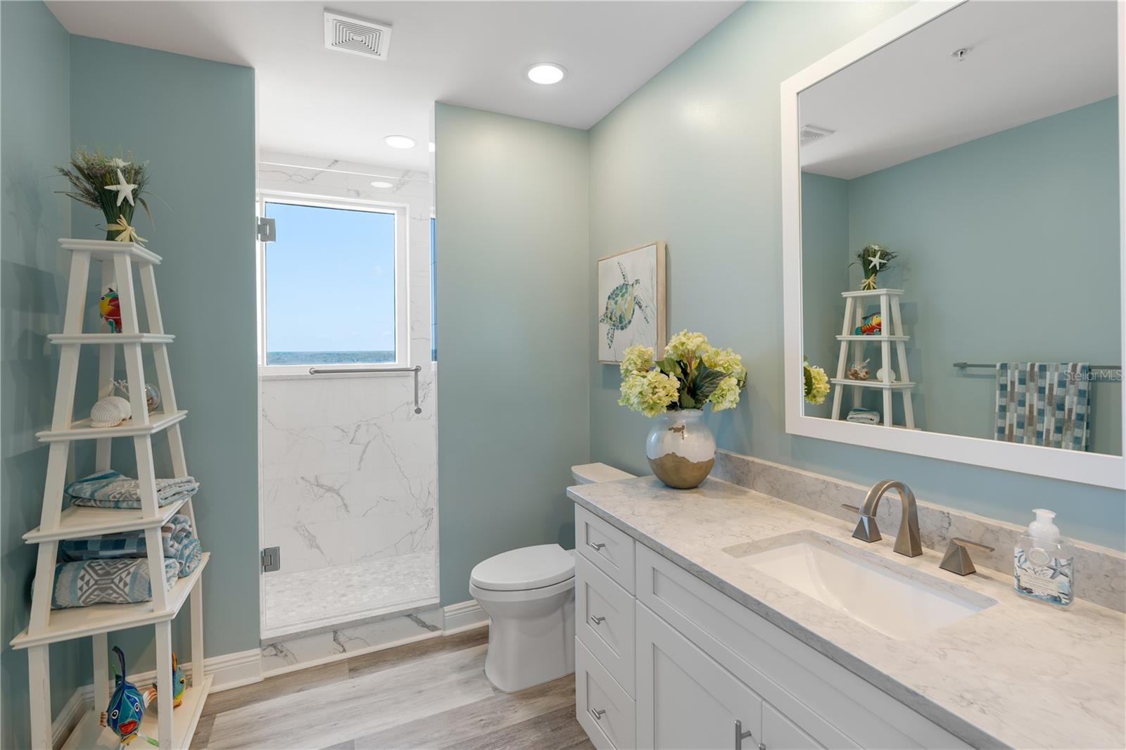 85 AVENUE DE LA MER #906