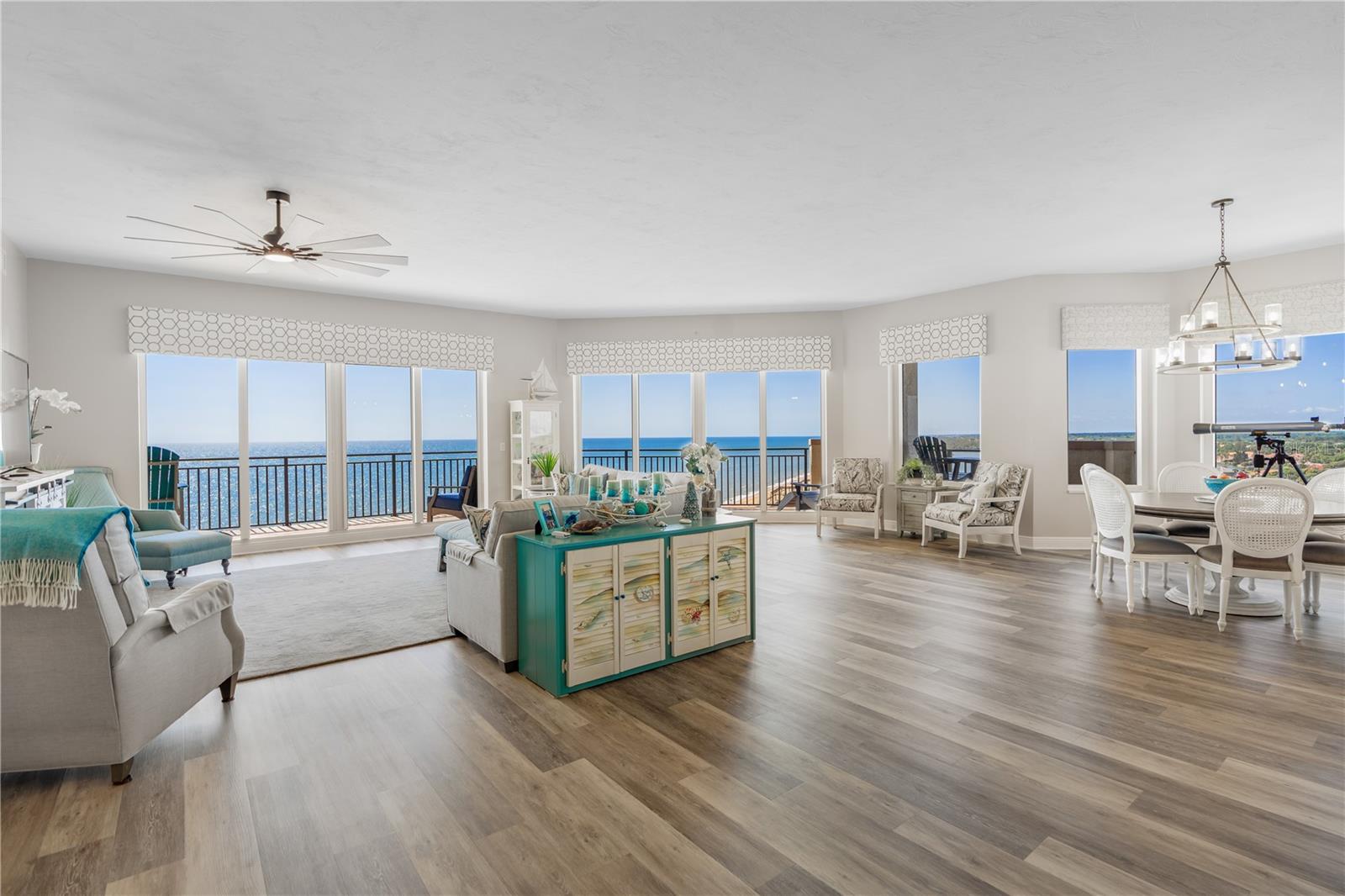 85 AVENUE DE LA MER #906