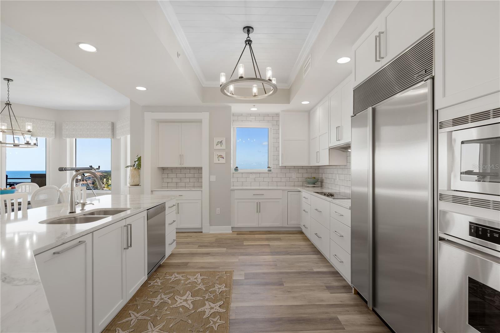 85 AVENUE DE LA MER #906