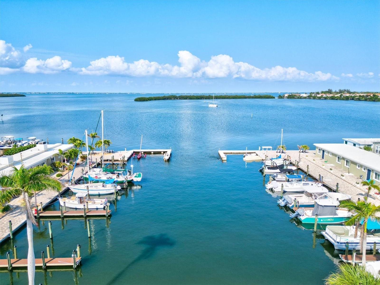 90 TWIN SHORES BLVD