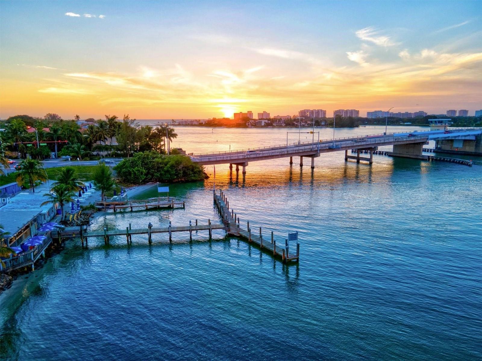 90 TWIN SHORES BLVD