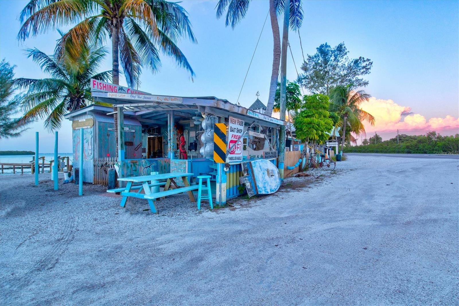 90 TWIN SHORES BLVD