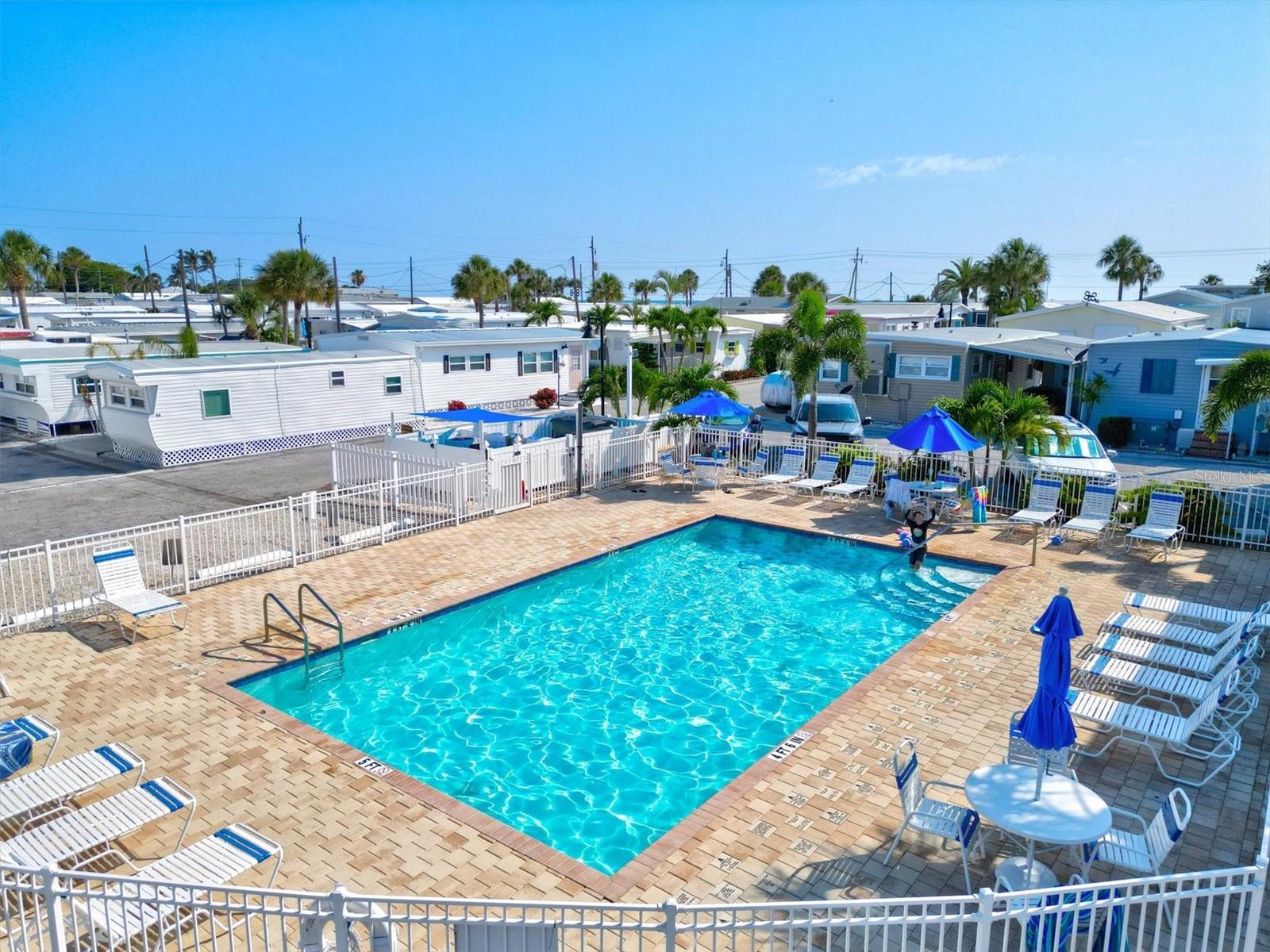 90 TWIN SHORES BLVD