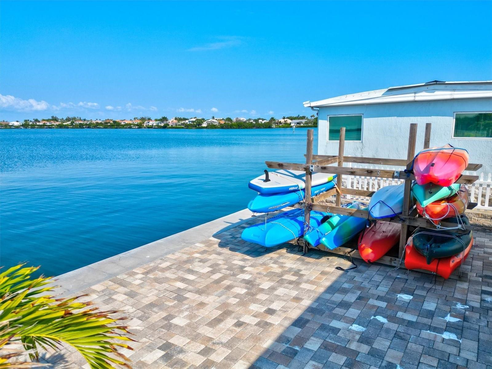 90 TWIN SHORES BLVD