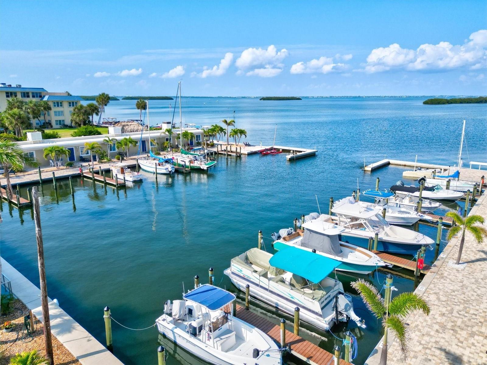 90 TWIN SHORES BLVD