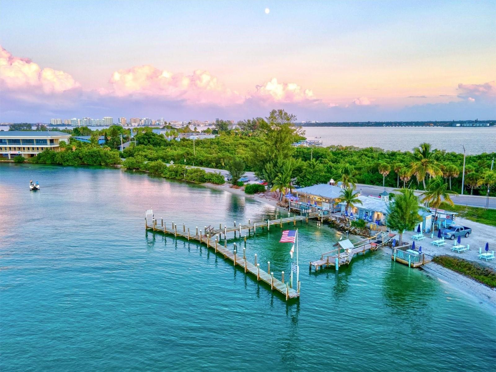90 TWIN SHORES BLVD