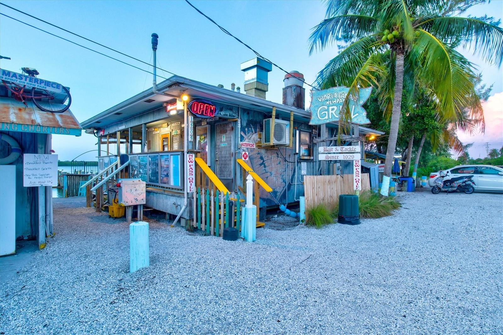 90 TWIN SHORES BLVD