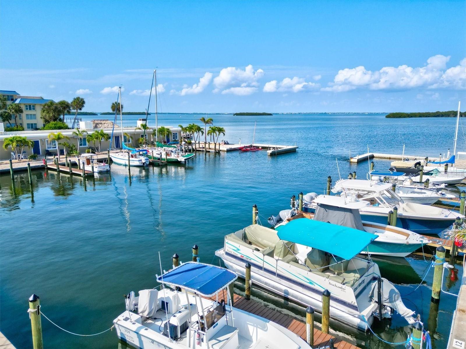 90 TWIN SHORES BLVD