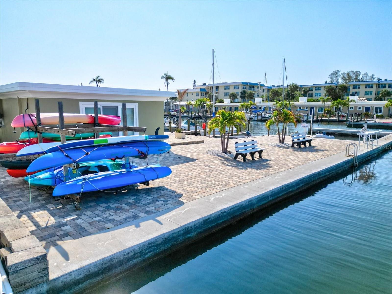 90 TWIN SHORES BLVD