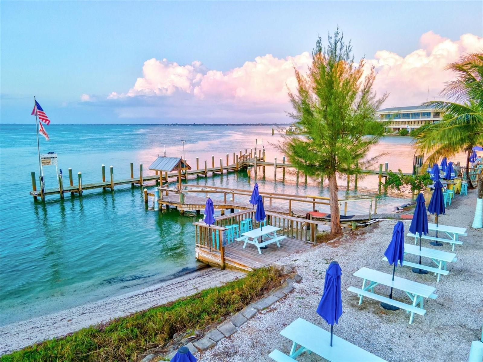 90 TWIN SHORES BLVD