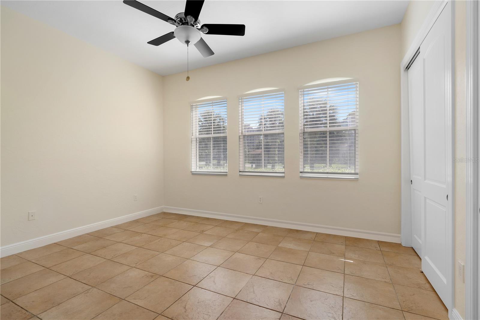 120 AVENUE DE LA MER #1501