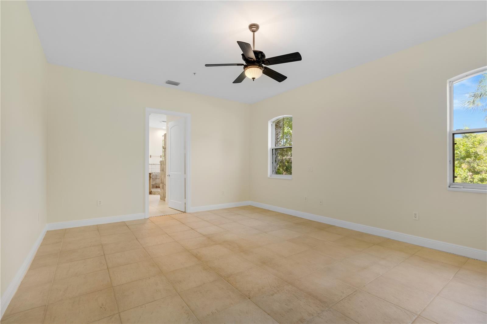 120 AVENUE DE LA MER #1501