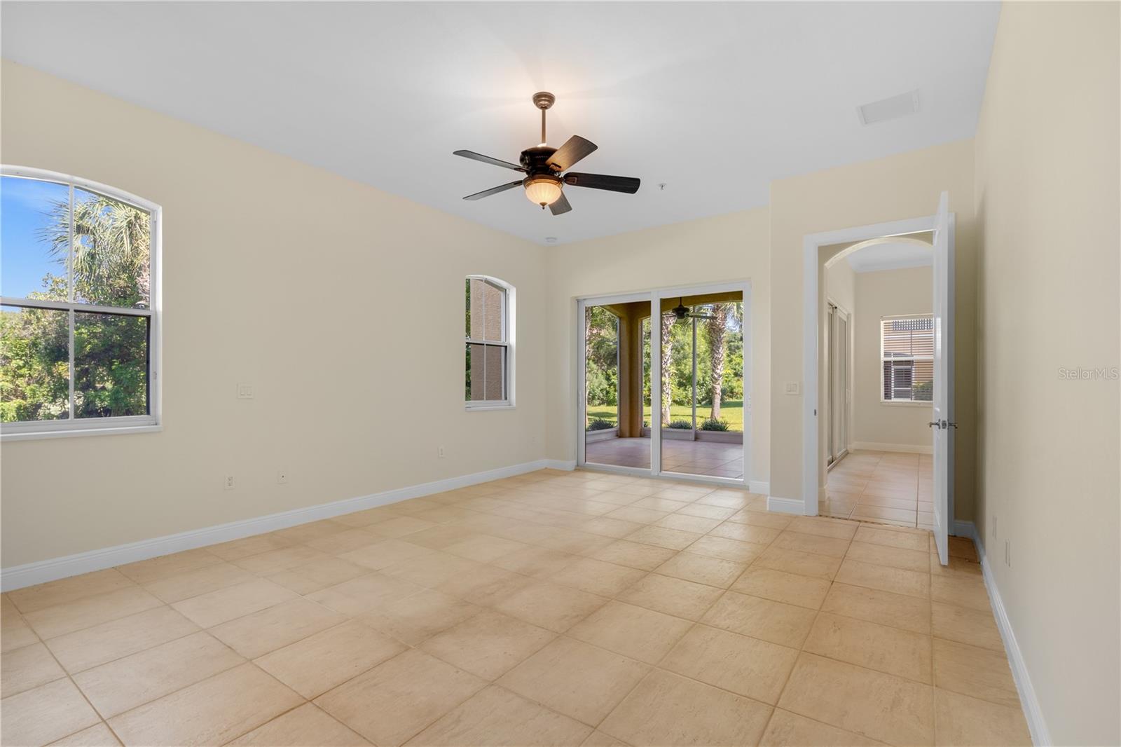 120 AVENUE DE LA MER #1501