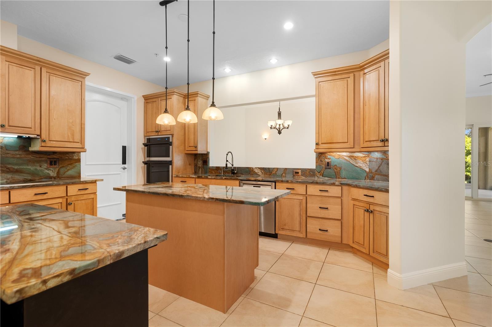 120 AVENUE DE LA MER #1501