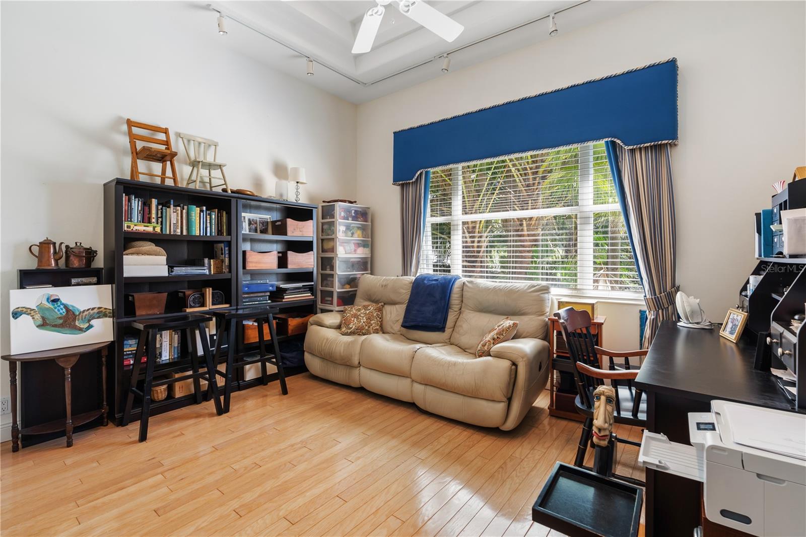 6 MONTILLA PL