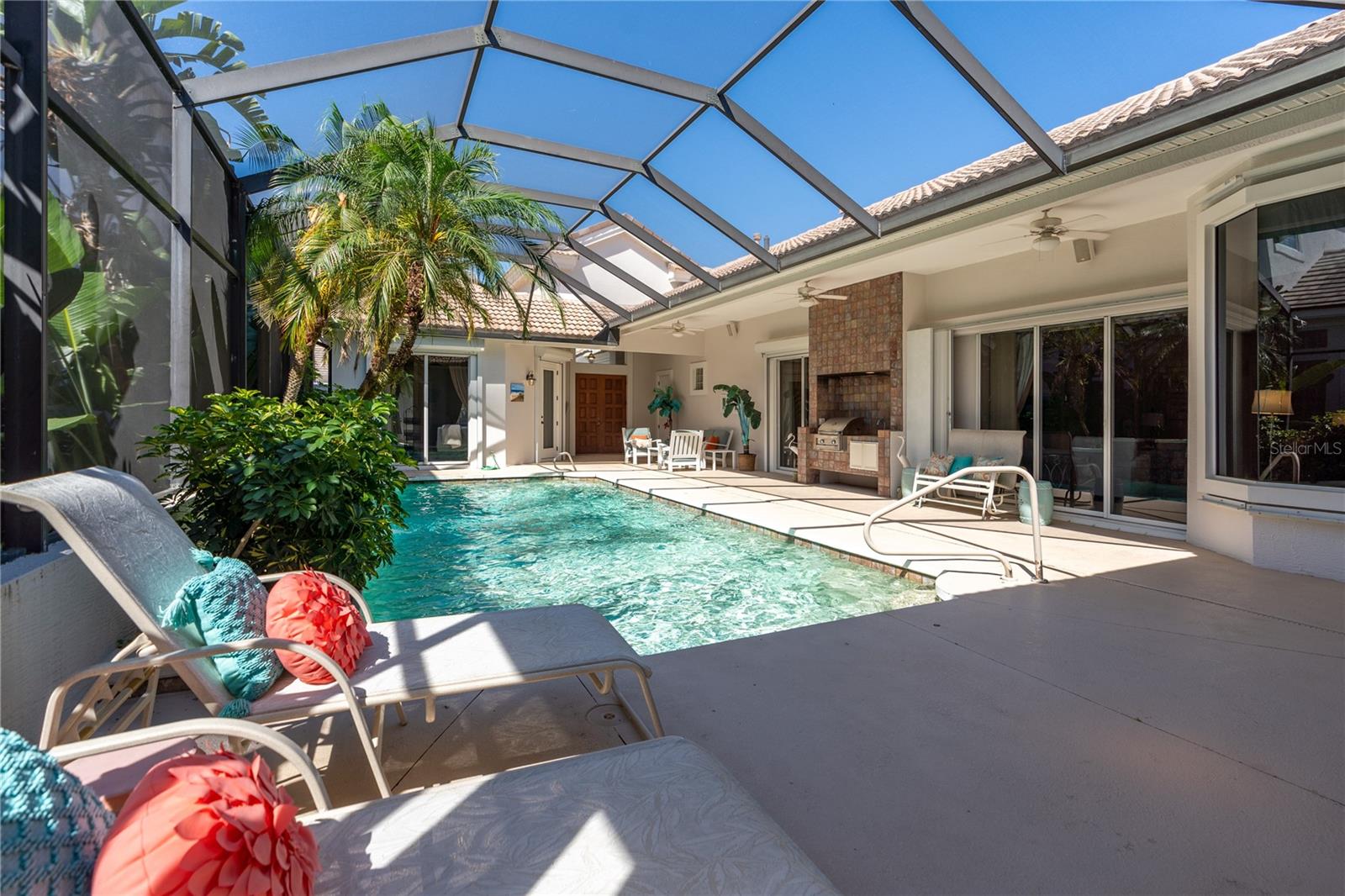6 MONTILLA PL