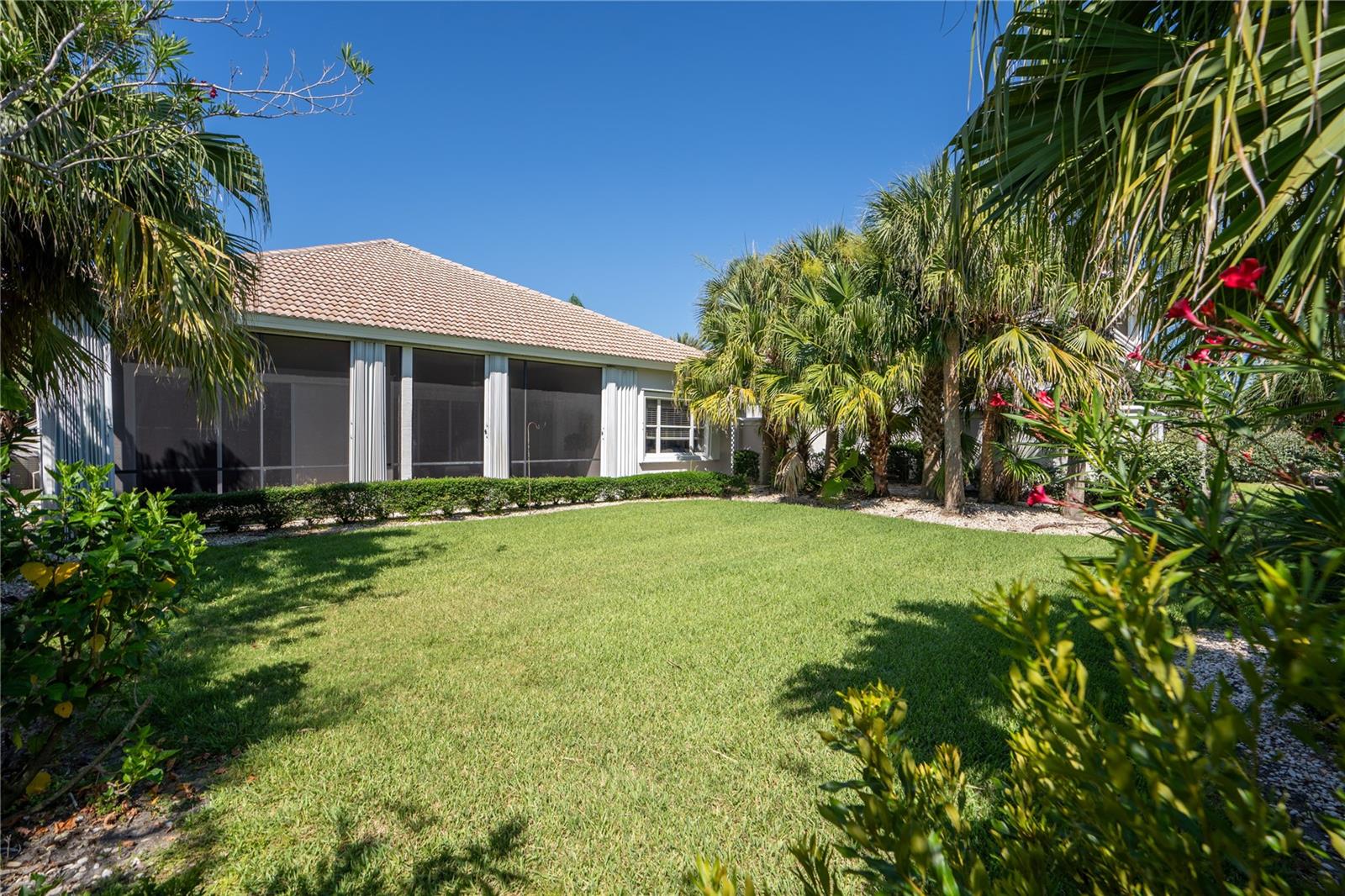 6 MONTILLA PL