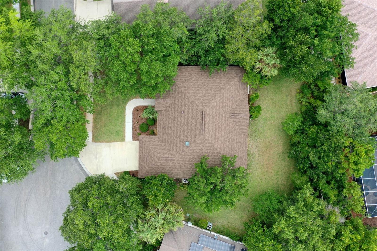 21 N VILLAGE DR