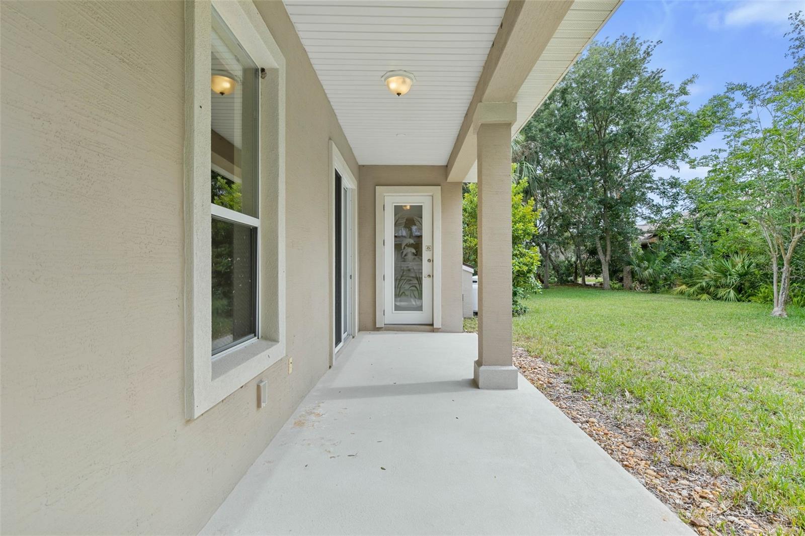 21 N VILLAGE DR