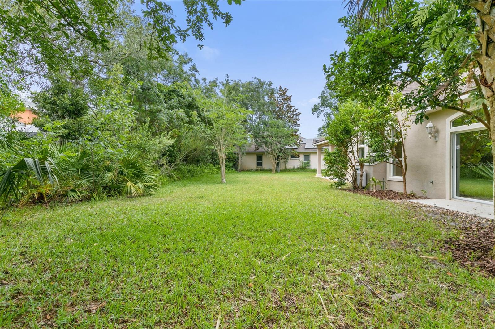 21 N VILLAGE DR