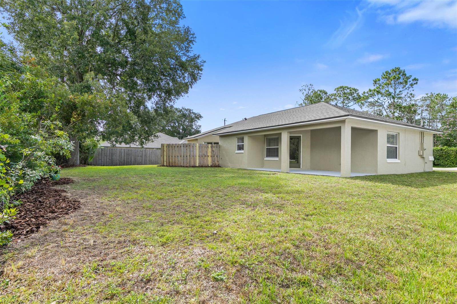 10 RYMSHAW DR