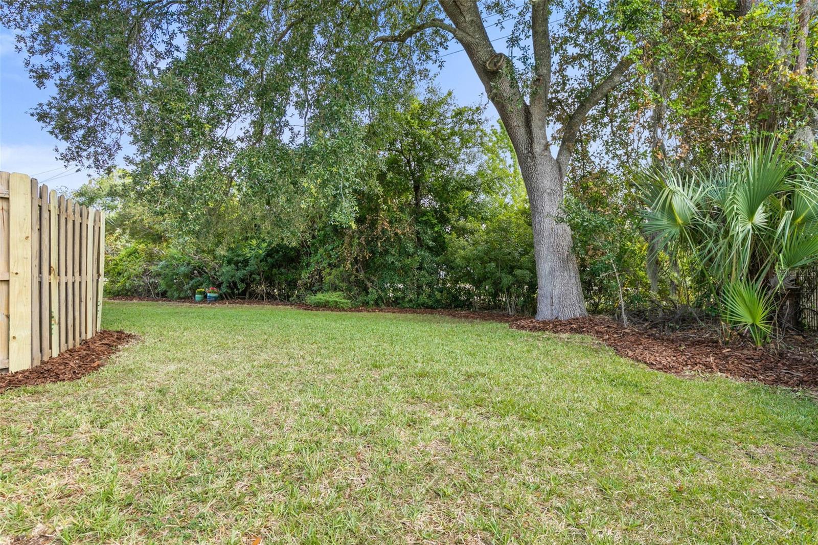 10 RYMSHAW DR