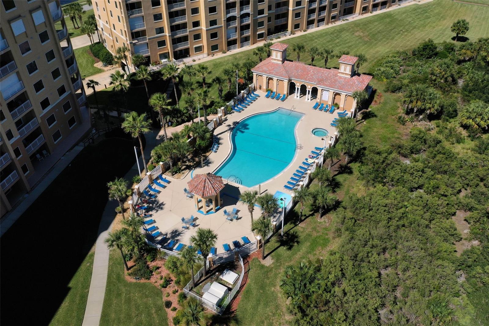 60 SURFVIEW DR #406