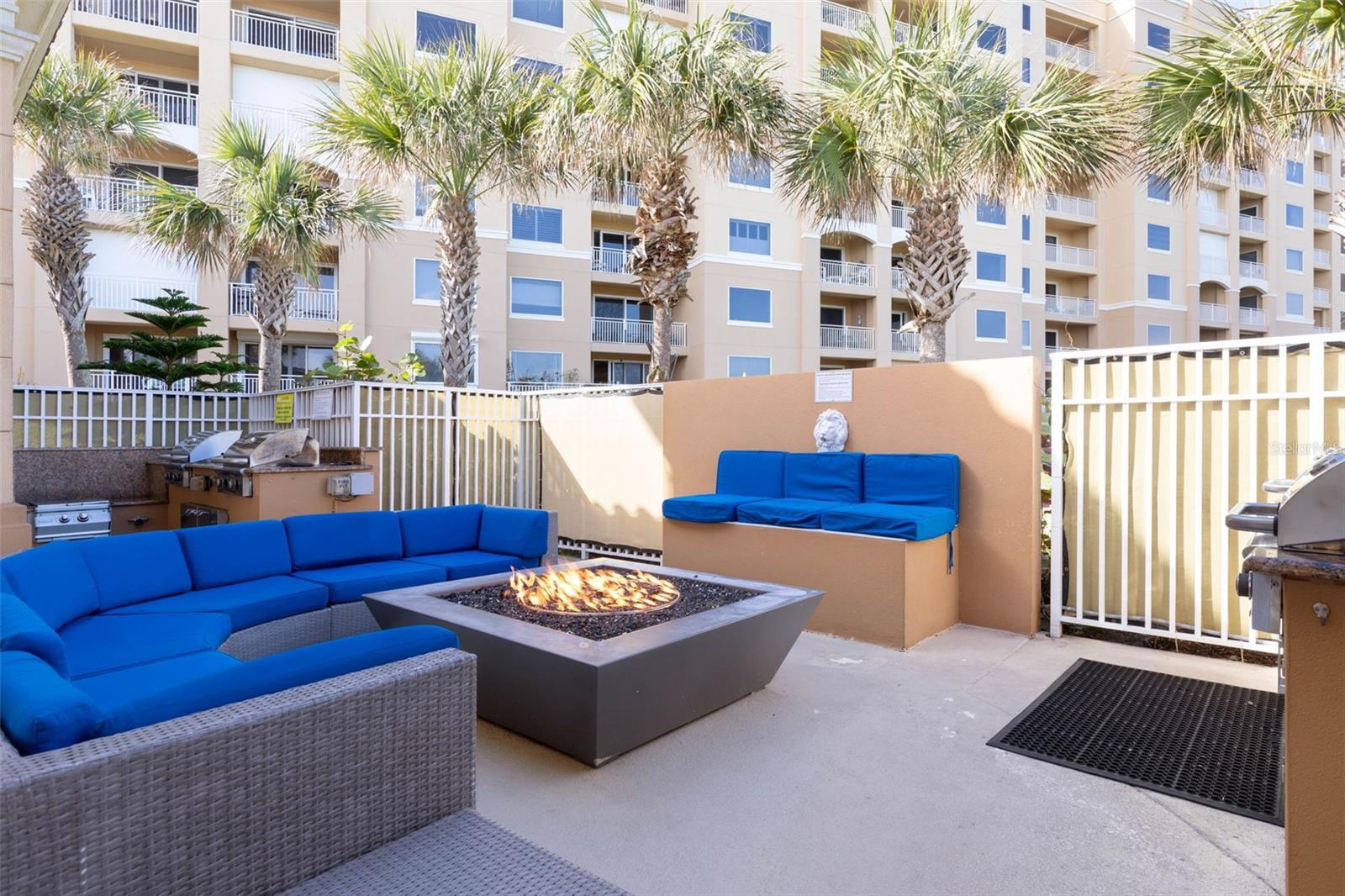 60 SURFVIEW DR #406