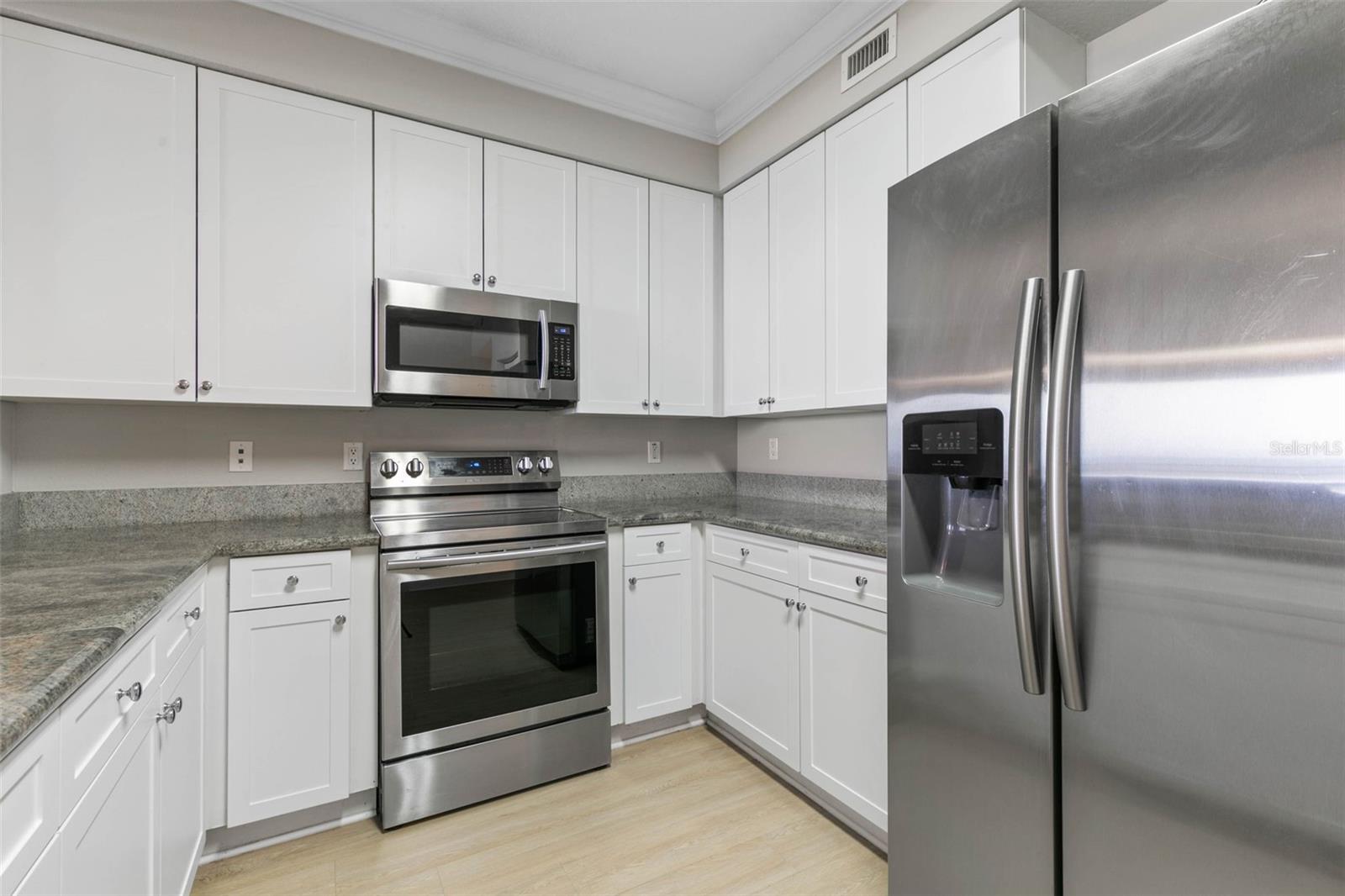 60 SURFVIEW DR #406