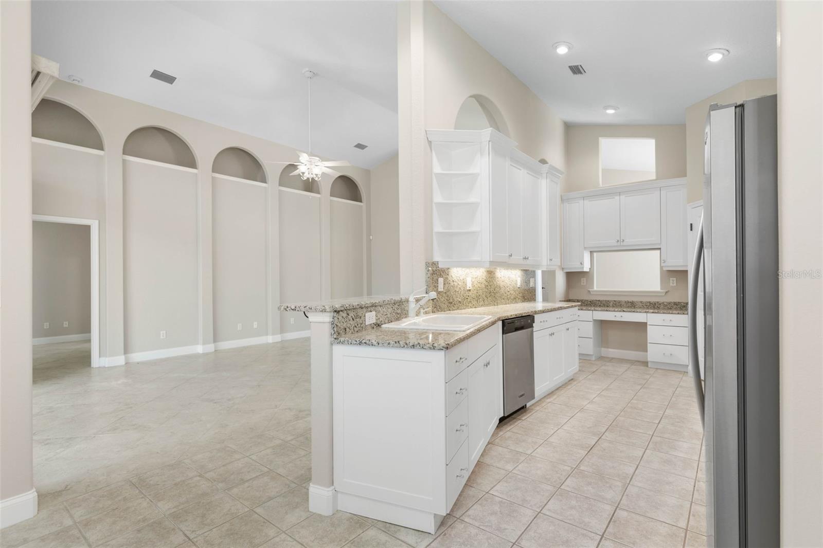 15 VILLAGE VIEW DR