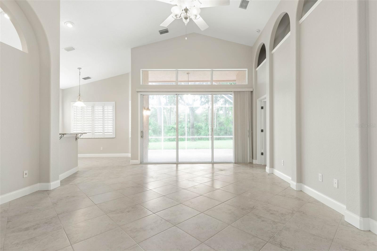 15 VILLAGE VIEW DR