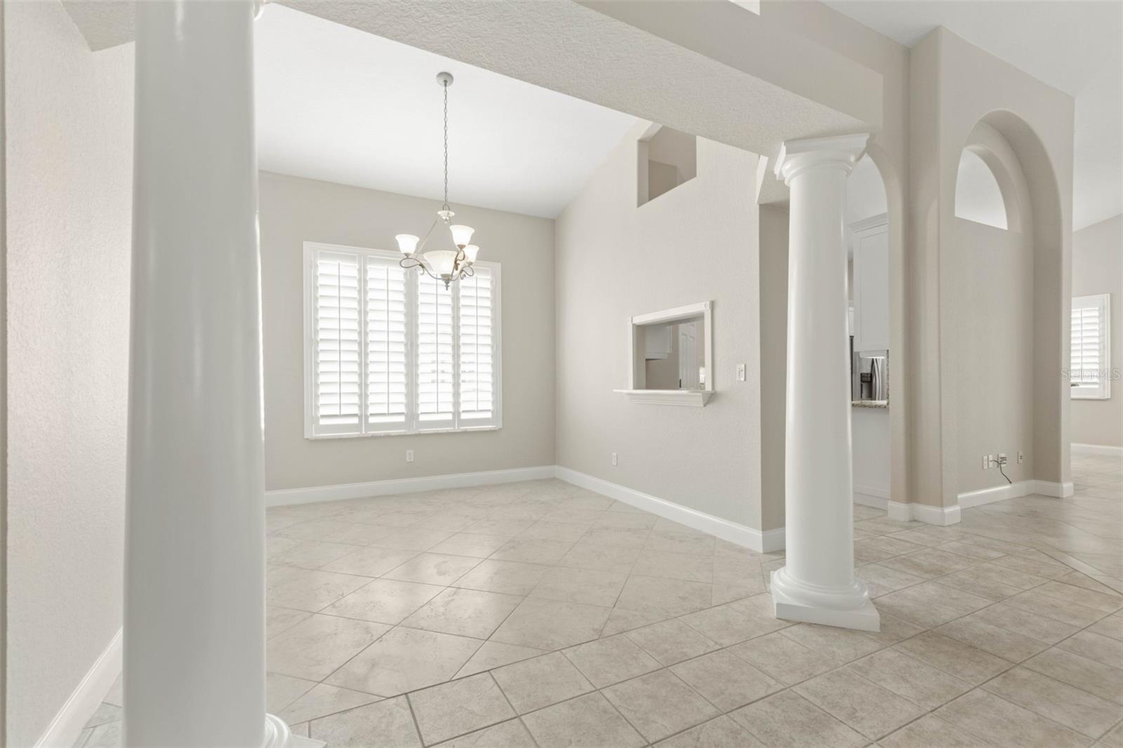 15 VILLAGE VIEW DR