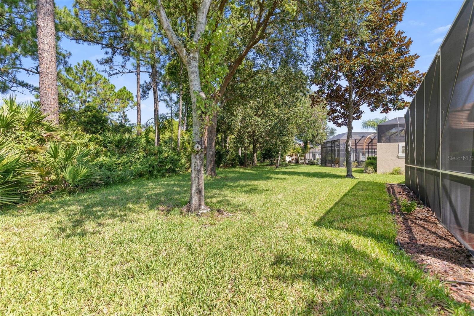 15 VILLAGE VIEW DR