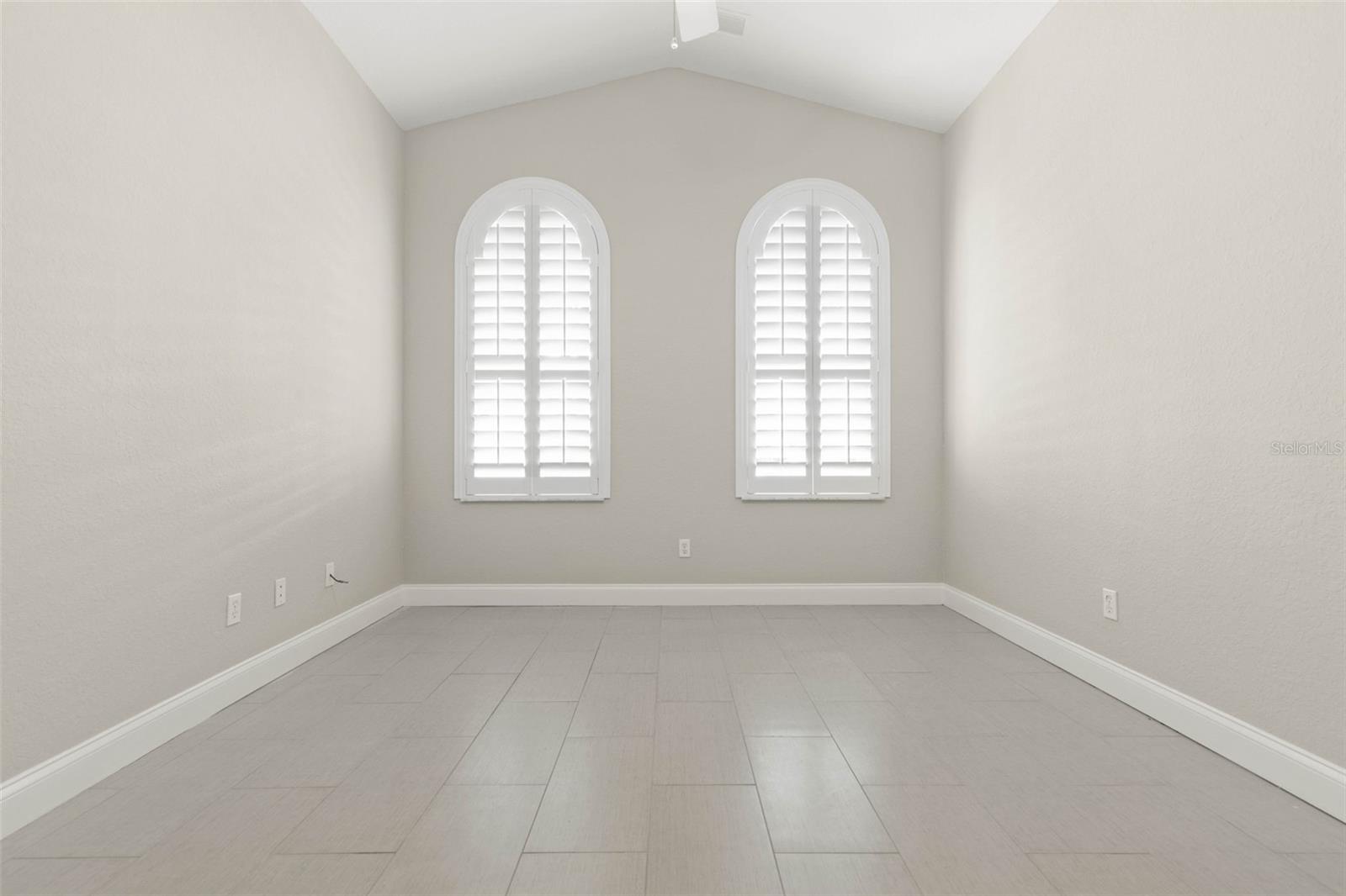 15 VILLAGE VIEW DR