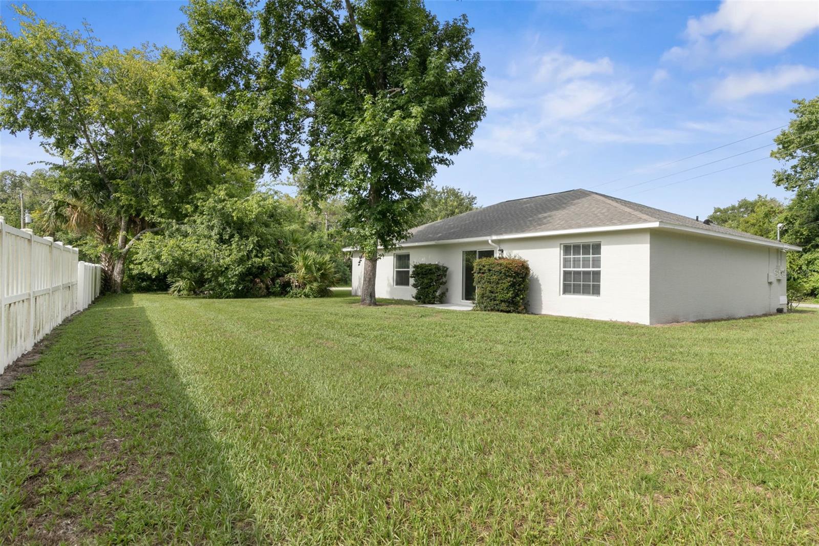 209 PARKVIEW DR