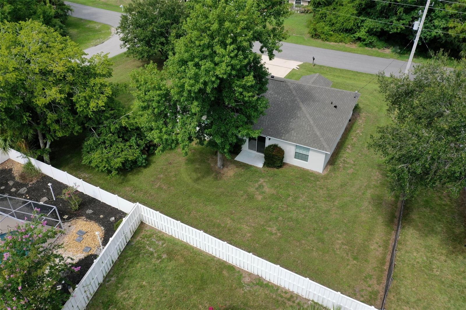209 PARKVIEW DR