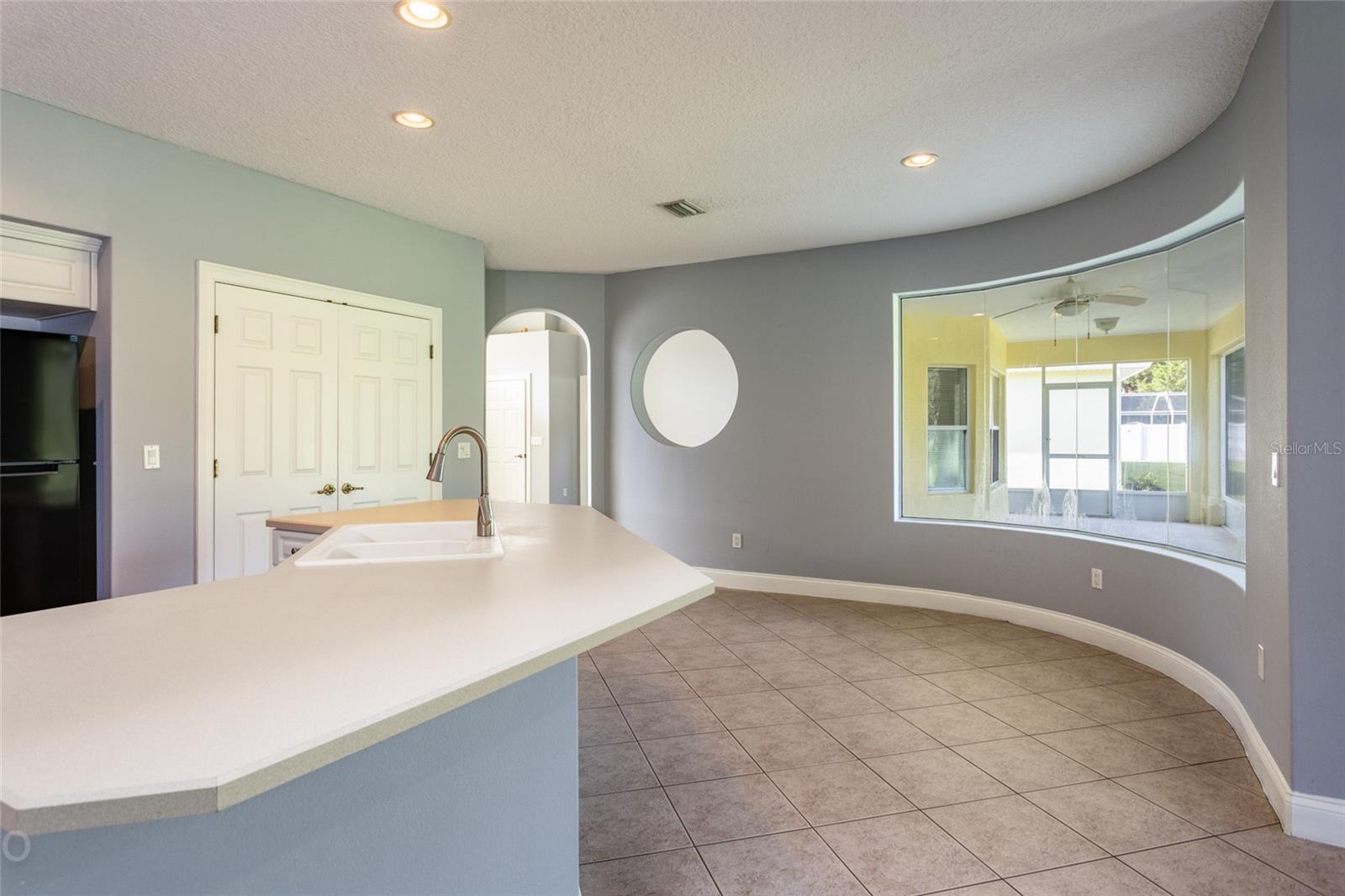 210 BEACHWAY DR