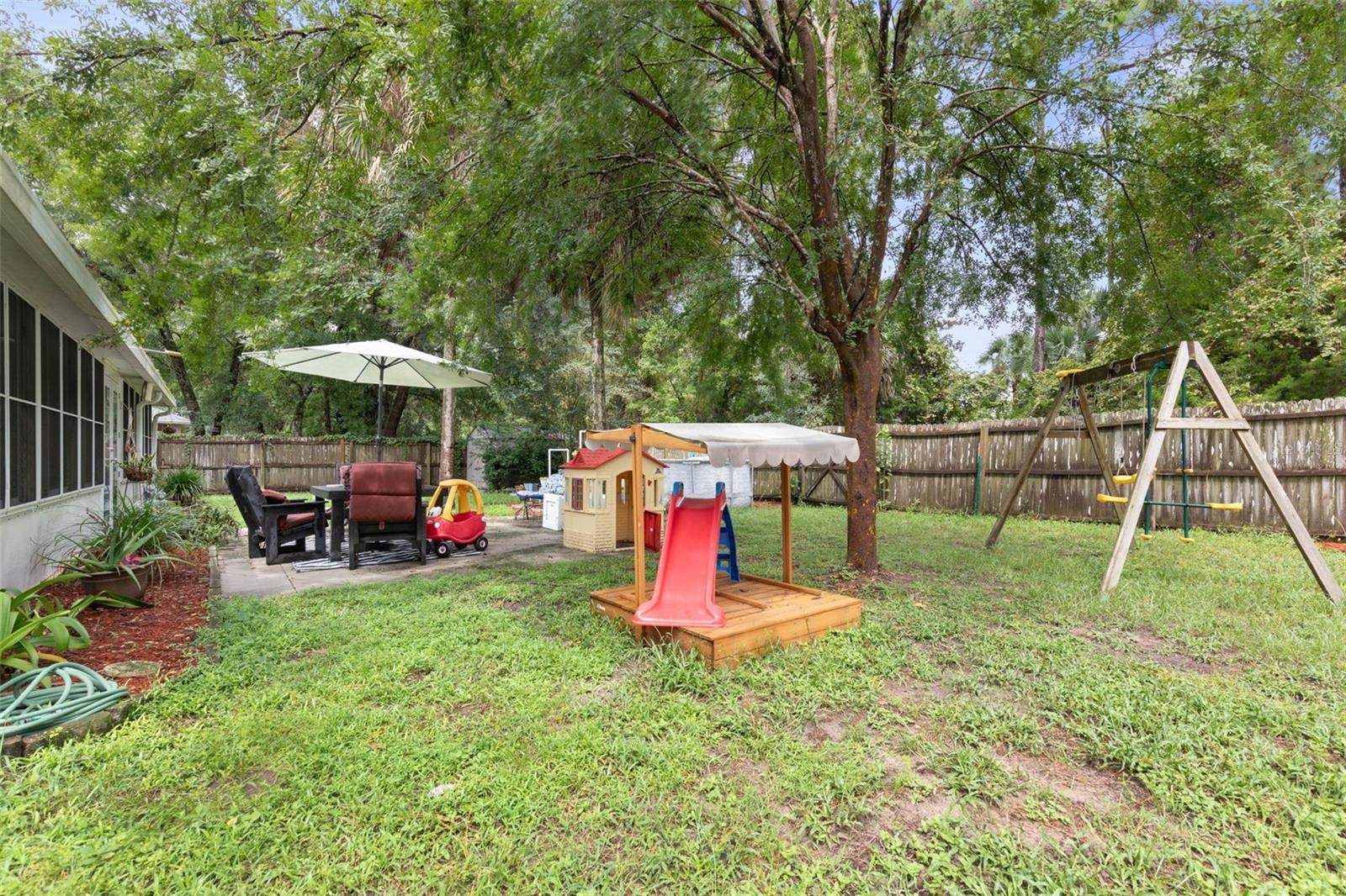 98 PIN OAK DR