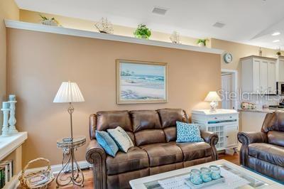 20 COLLINGTON CT