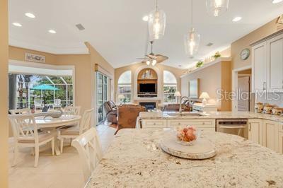 20 COLLINGTON CT
